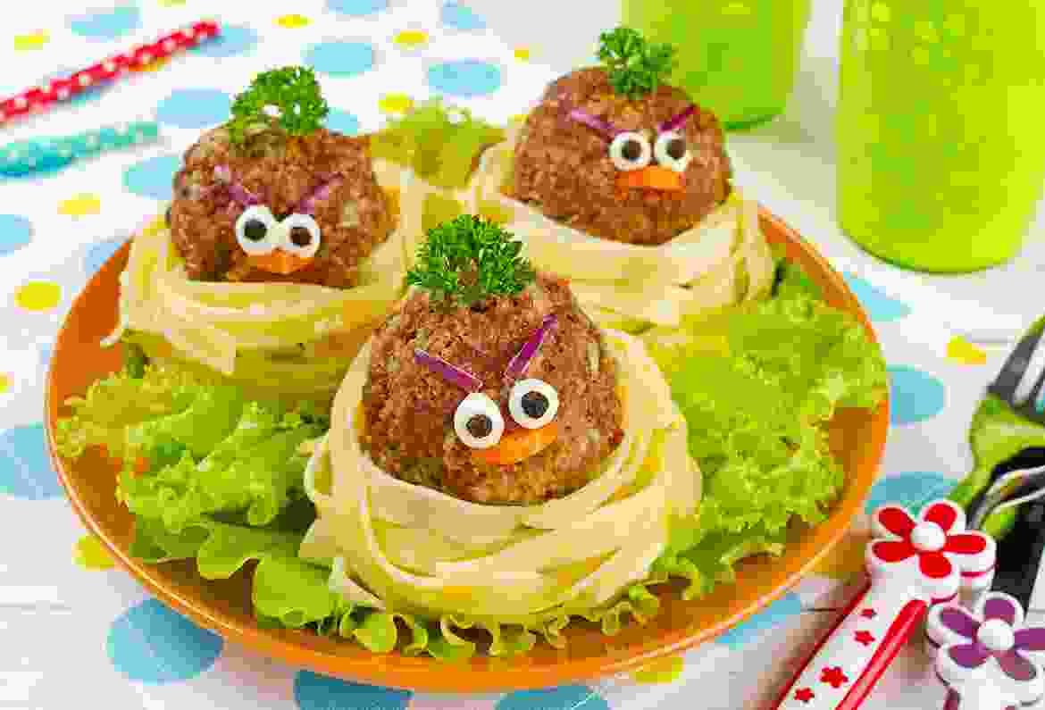 Spaghetti with meatballs